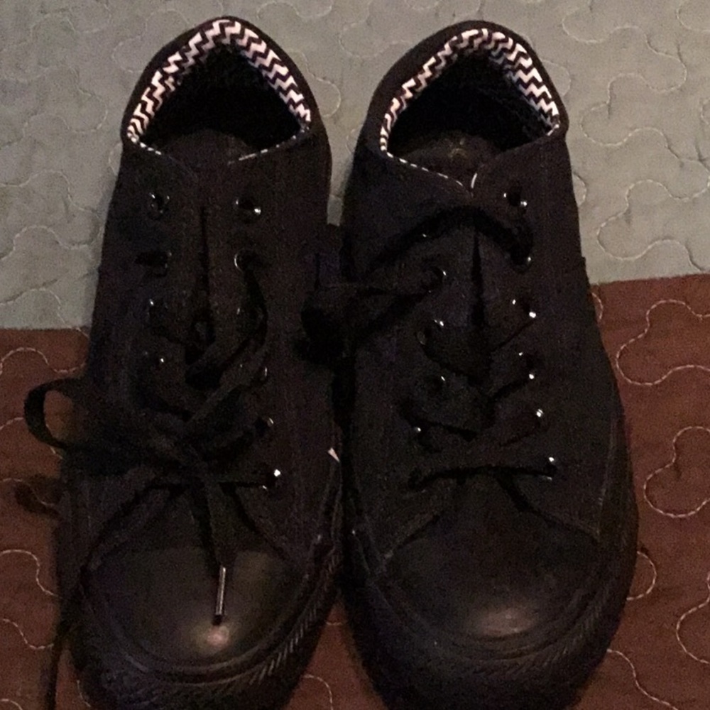 Converse Size 11 Shoes